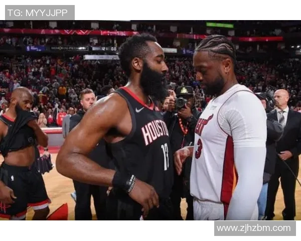 詹姆斯与哈登巅峰对决精彩瞬间回顾与分析 詹姆斯与哈登巅峰对决精彩瞬间回顾与分析